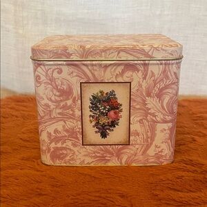 Floral Pink Decorative Tin vintage with lid